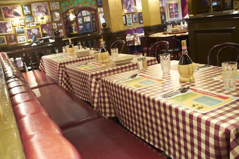 Village Hotel Blackpool Kültér fotó