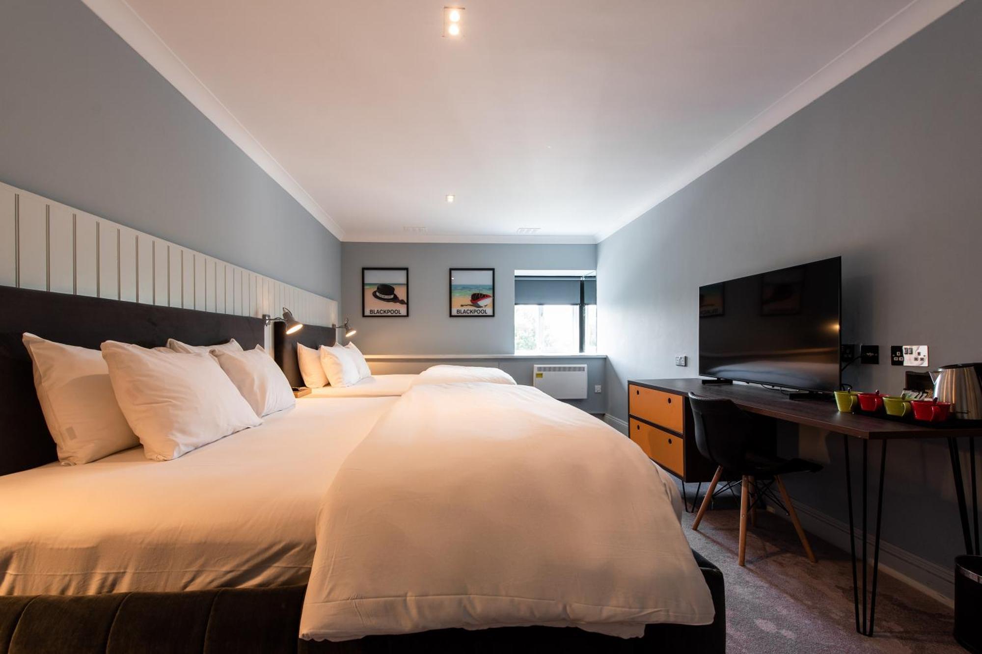 Village Hotel Blackpool Kültér fotó