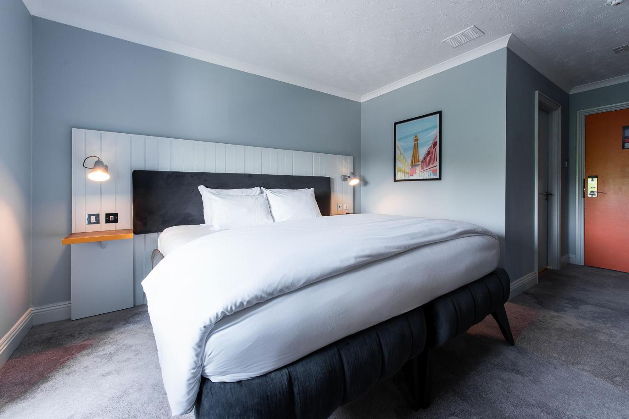 Village Hotel Blackpool Kültér fotó